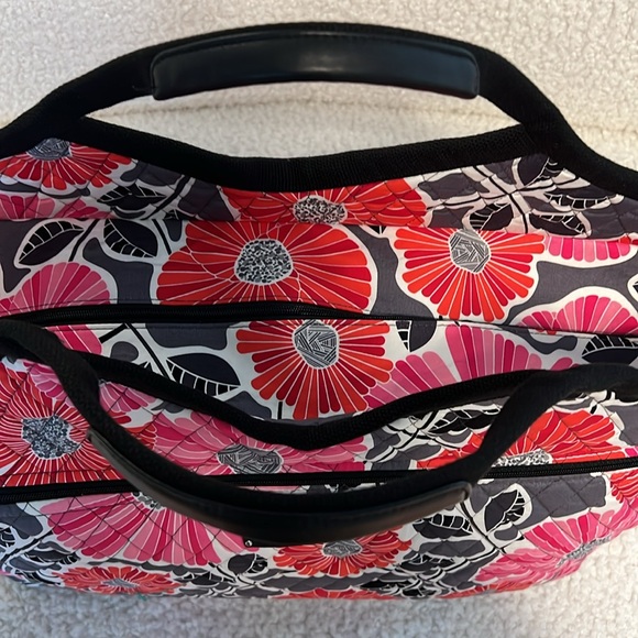 Vera Bradley Carryall Travel Bag Cheery Blossoms - Picture 3 of 10